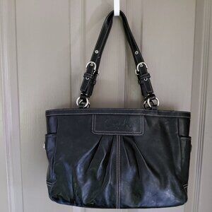 Coach Black Leather Shoulder Bag